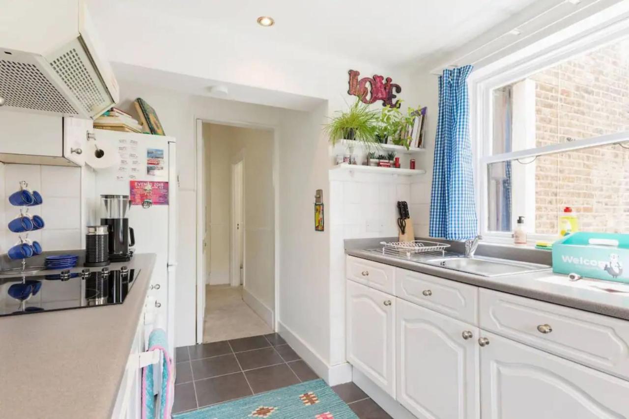 Charming 3bd Flat - 5 Minutes To Victoria Park