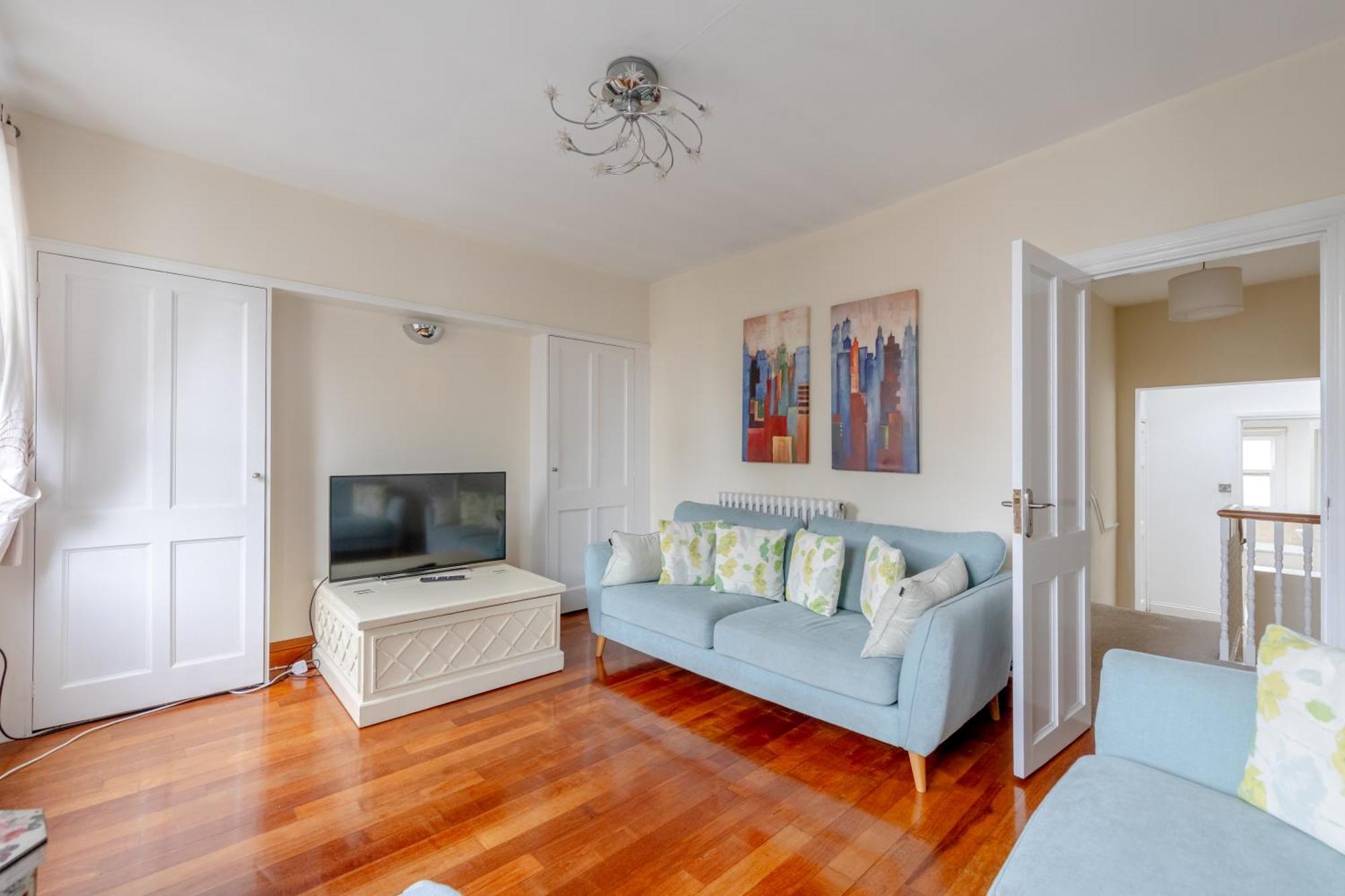Charming 3bd Flat - 5 Minutes To Victoria Park